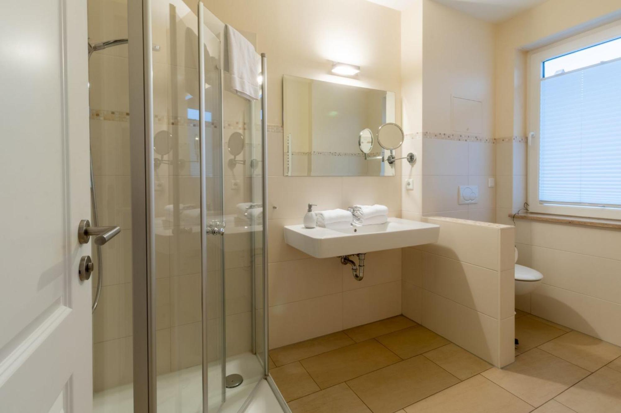 Hafendomicil Appartement Wh01 - Forelle Waren  Bagian luar foto